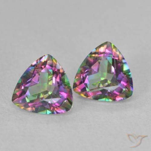 0.88天然多色镀膜石英，三角形，5.2×5.1毫米，VVS-VS