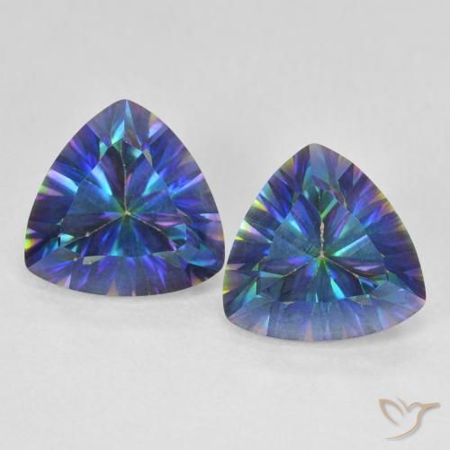 4.63天然多色镀膜石英，三角形，9.1×9毫米，VS