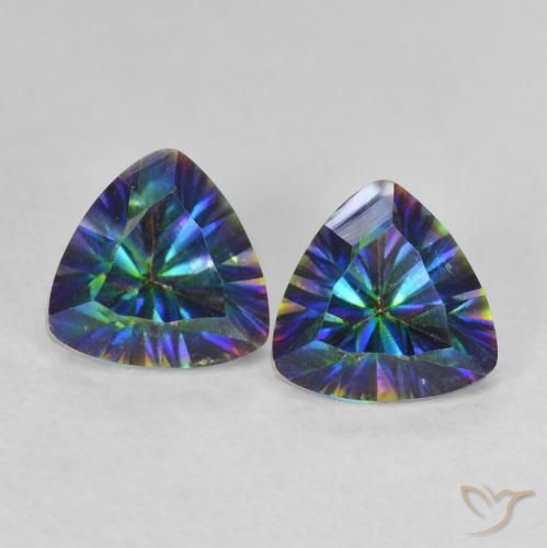 1.45克拉天然神秘石英，胖三角形，VVS-VS