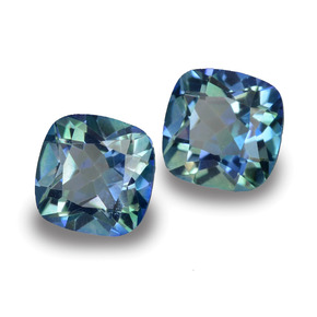 克拉天然镀膜托帕石，垫形剪裁，VVS-VS