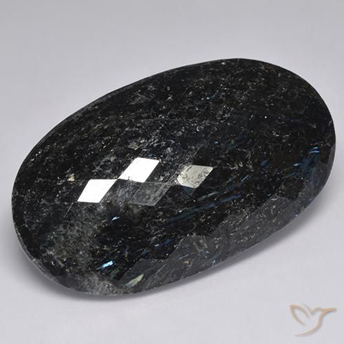47.12克拉天然Nuummite，椭圆形，不透明