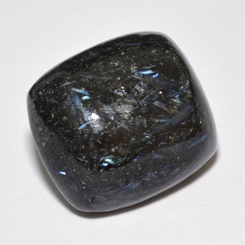 17.72克拉天然黑色努米石，垫形剪裁，16.9×15.1毫米，不透明