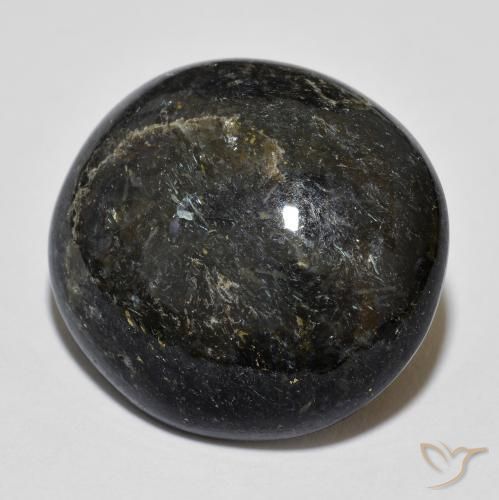 21.06克拉天然黑色努米石，椭圆形切割，19.9×18.5毫米，不透明