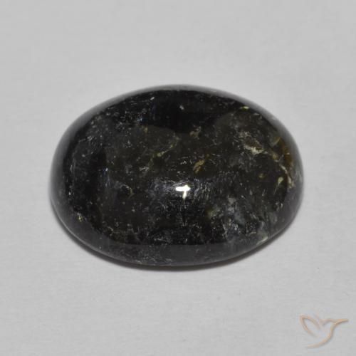 8.46克拉天然Nuummite，椭圆形，不透明