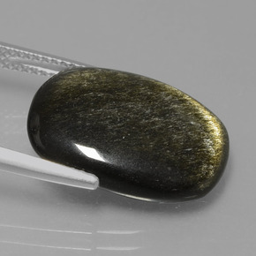 7.56克拉天然黑曜石，垫形剪裁，不透明