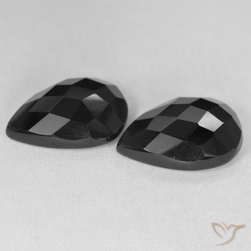 16.58克拉天然缟玛瑙，梨形，不透明