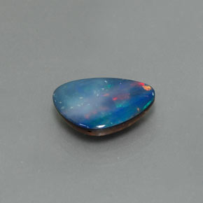 1.62克拉天然多色欧泊拼合石，异形，11.6×8.6毫米，不透明