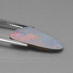 3.40克拉天然蛋白石双峰，异形，不透明