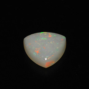 0.75克拉天然多色欧泊，透明，7.1×7.2毫米，透明/半透明