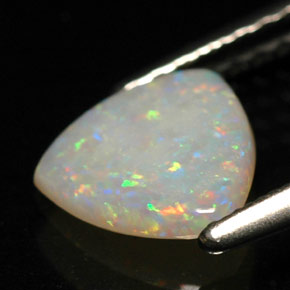 0.49克拉天然多色欧泊，透明，7×6.9毫米，透明/半透明
