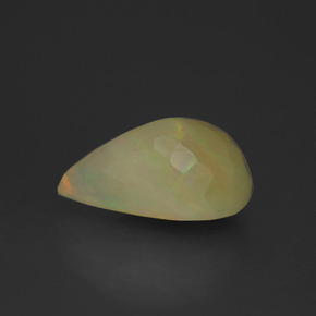 4.14克拉天然多色欧泊，梨形，14.8×9.8毫米，半透明