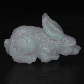 33.35克拉天然多色欧泊，异形，36.3×21.8毫米，半透明