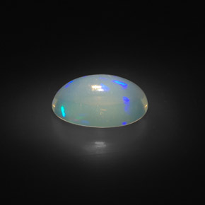 2.00克拉天然多色欧泊，椭圆形切割，11.6×7.6毫米，透明
