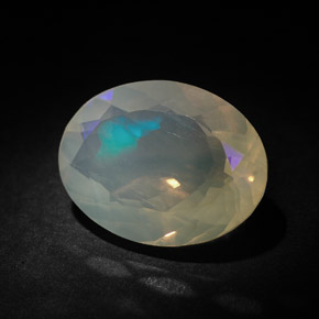 3.63克拉天然多色欧泊，椭圆形切割，14.2×10.8毫米，透明