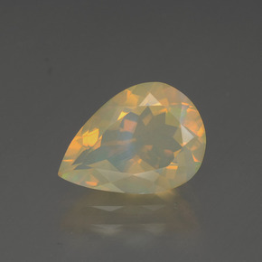 1.68克拉天然多色欧泊，梨形，11.6×8.3毫米，透明