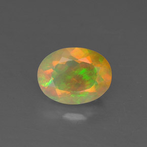 0.81克拉天然多色欧泊，透明，7.8×6毫米，透明/半透明