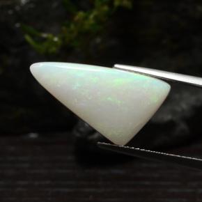 5.30克拉天然多色欧泊，三角形，22.4×11.9毫米，半透明