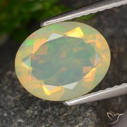 1.42ct 天然 彩色 蛋白石, 椭圆形, 透明