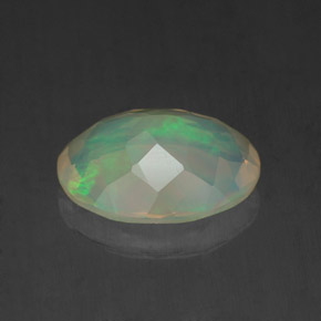 1.19克拉天然多色欧泊，椭圆形切割，10×8毫米，透明