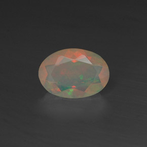 0.45克拉天然多色欧泊，透明，7.2×5毫米，透明/半透明