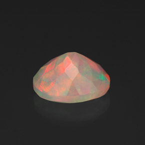 1.36克拉天然多色欧泊，透明，9×7.1毫米，透明/半透明
