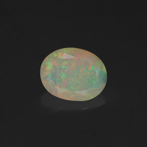 0.98克拉天然多色欧泊，透明，9×7.1毫米，透明/半透明
