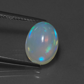 2.90克拉天然多色欧泊，椭圆形切割，11.8×8.8毫米，透明