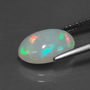 2.57克拉天然多色欧泊，透明，12.7×8.7毫米，透明/半透明