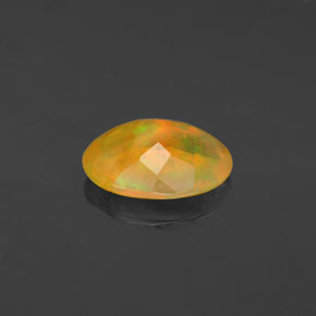 1.48克拉天然多色欧泊，椭圆形切割，10.1×8毫米，透明