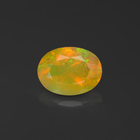 0.90克拉天然多色欧泊，透明，8.3×6.3毫米，透明/半透明
