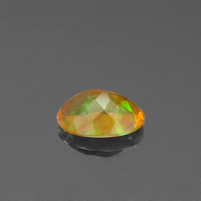 0.71克拉天然多色欧泊，透明，8×6毫米，透明/半透明