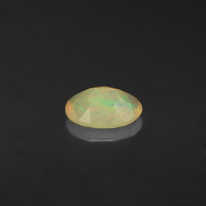 0.41克拉天然多色欧泊，透明，7×4.8毫米，透明/半透明