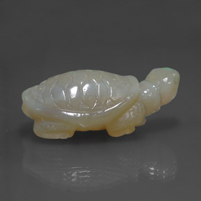 30.13克拉天然多色欧泊，异形，31.6×17.6毫米，不透明