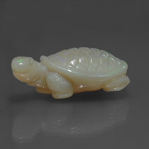 30.13克拉天然多色欧泊，异形，31.6×17.6毫米，不透明