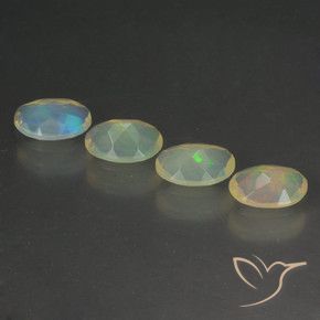 1.43克拉天然蛋白石，椭圆形，透明