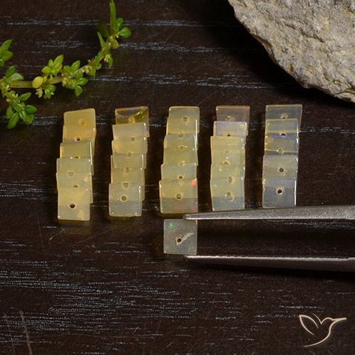 3.46 克拉方形蛋白石宝石, 散装认证蛋白石 来自埃塞俄比亚, 天然未经处理的宝石, 4.1 x 3.7 mm, Photo A
