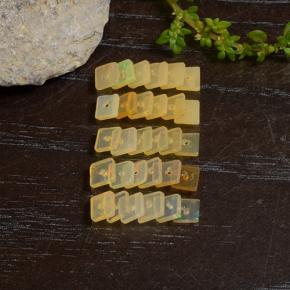 2.84克拉天然蛋白石，正方形，半透明