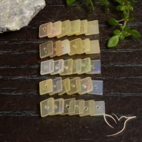 3.98克拉天然蛋白石，正方形，透明