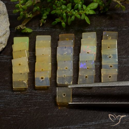 5.75克拉天然蛋白石，正方形，透明