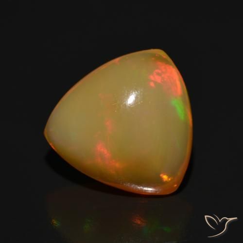 3.13克拉天然蛋白石，胖三角形，半透明