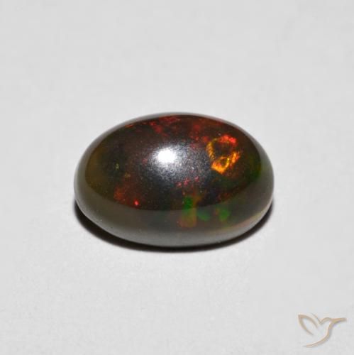 0.75克拉天然蛋白石，椭圆形，不透明