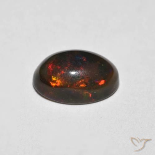 0.75克拉天然蛋白石，椭圆形，不透明