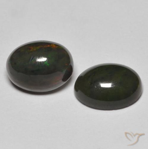 1.75克拉天然蛋白石，椭圆形，不透明