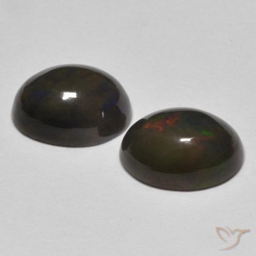 1.54克拉天然蛋白石，椭圆形，不透明