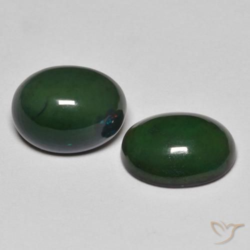 2.41克拉天然蛋白石，椭圆形，不透明