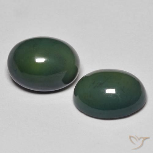 2.96克拉天然蛋白石，椭圆形，不透明