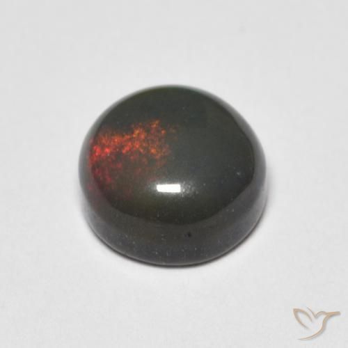 0.82克拉天然蛋白石，圆形的，不透明