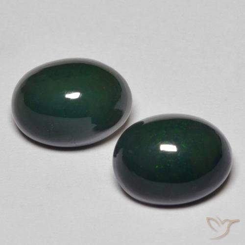1.94克拉天然蛋白石，椭圆形，不透明