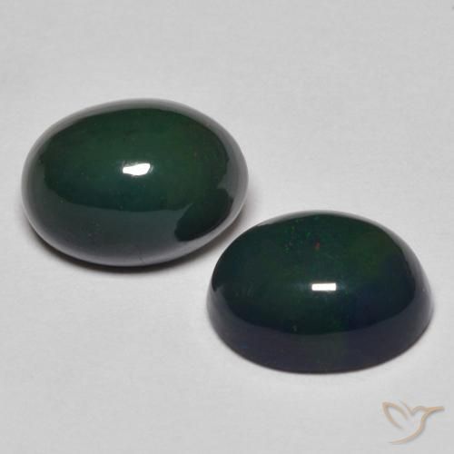 1.94克拉天然蛋白石，椭圆形，不透明