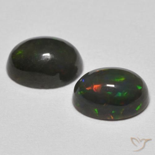 1.18克拉天然蛋白石，椭圆形，不透明